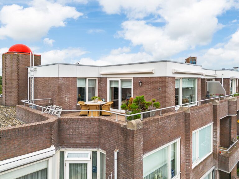 huurwoningen te huur op Stationsweg 45